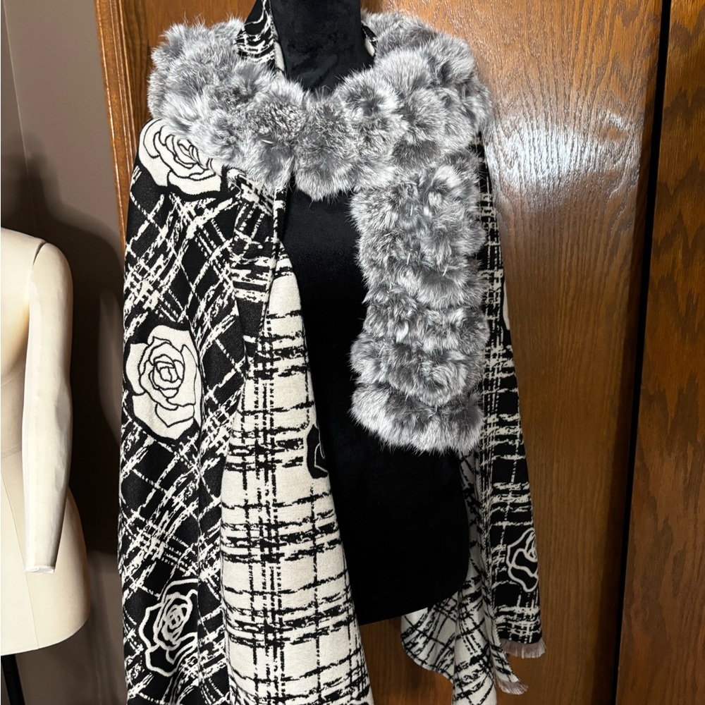 Elegant Rabbit fur to wrap your neck in these cold winter months